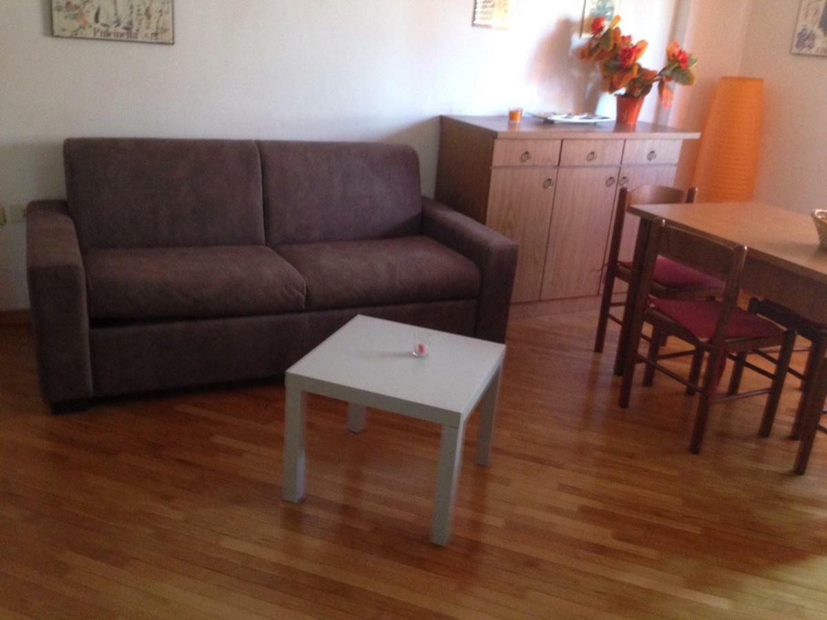 Casa Daniele Apartment Лидо ди Остия Екстериор снимка